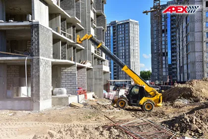 Telehandlers Vs Solid Tires